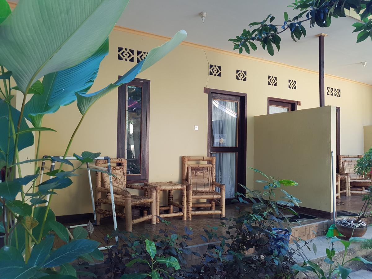 Kuta Lodge Homestay Экстерьер фото